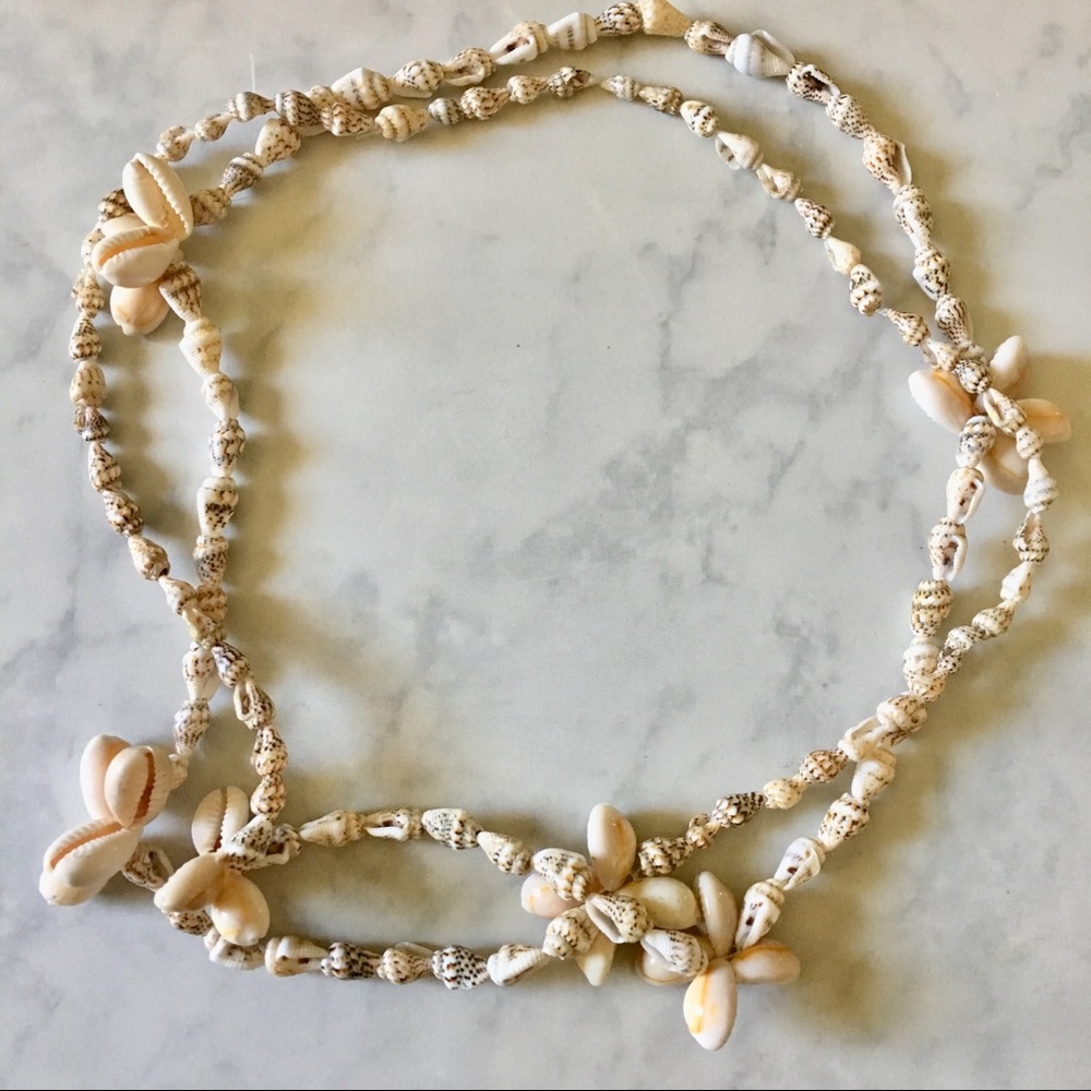 Shell Cluster Necklaces - image 5
